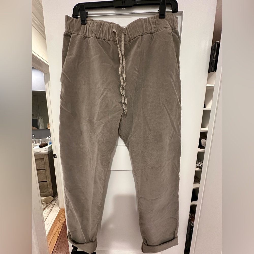 Album Di Famiglia Taupe Velvet Joggers with Drawstring Waist
